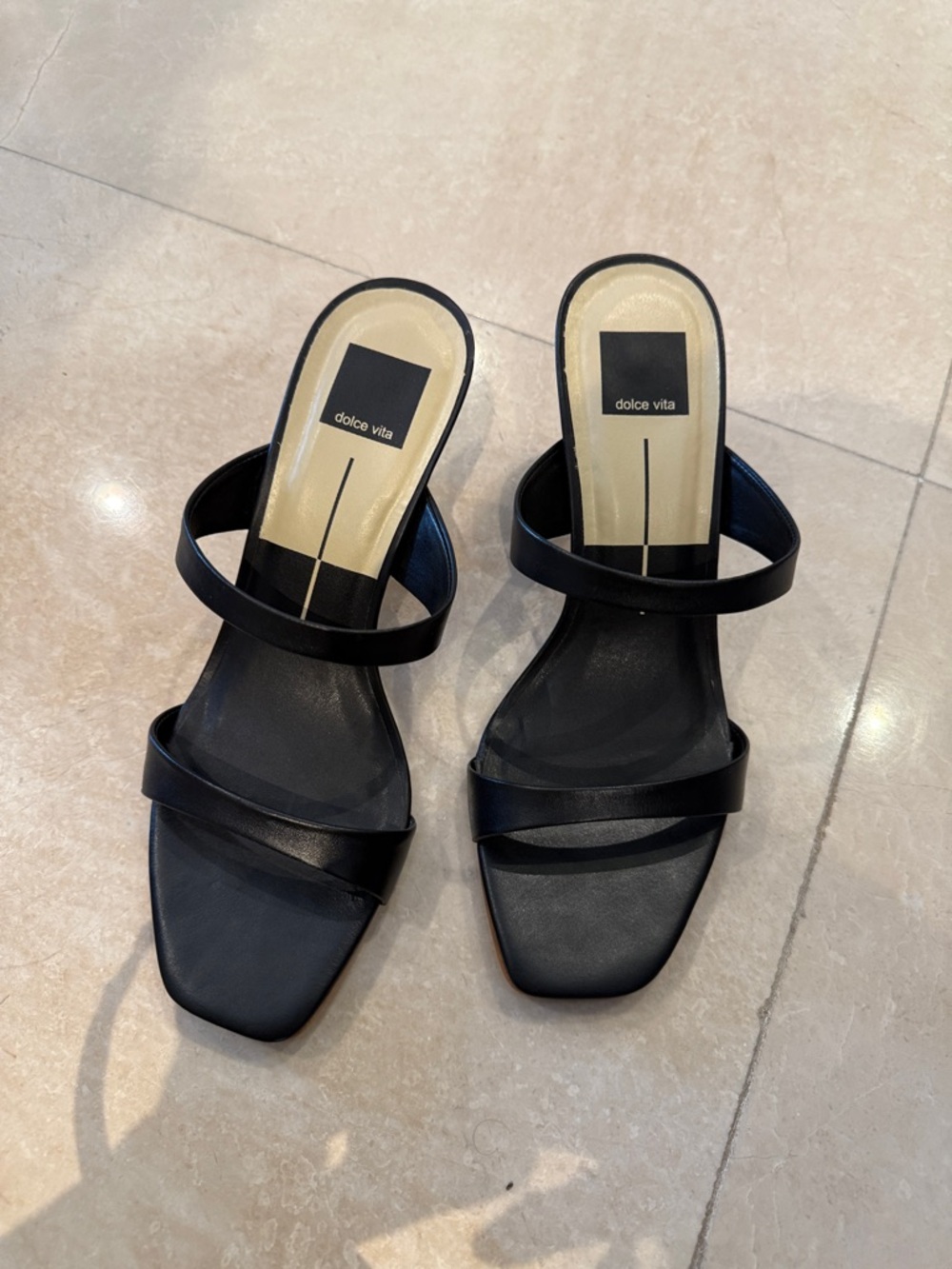 Dolce Vita Black Genora Sandal NWT